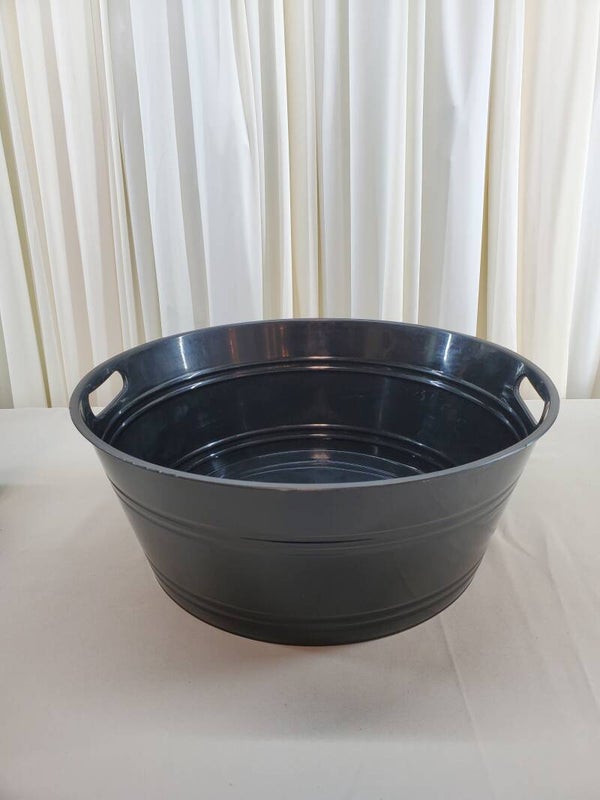 Round Plastic Tub (Qty 1)