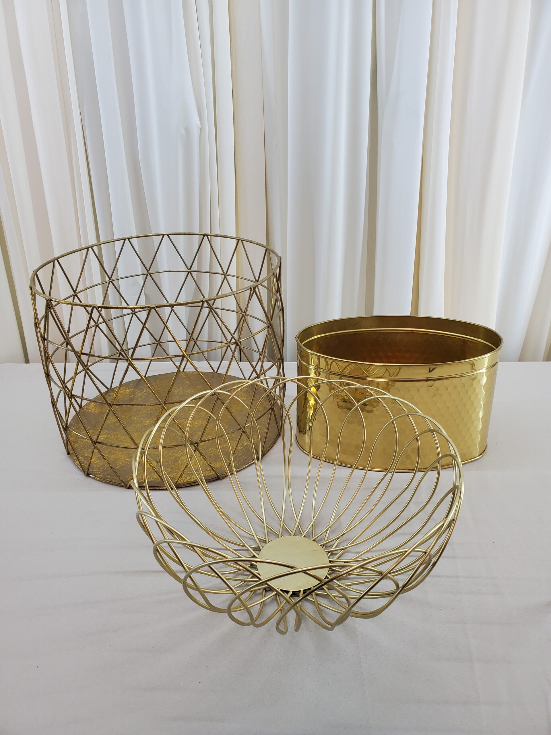 Gold Metal Basket Set (Qty 1)