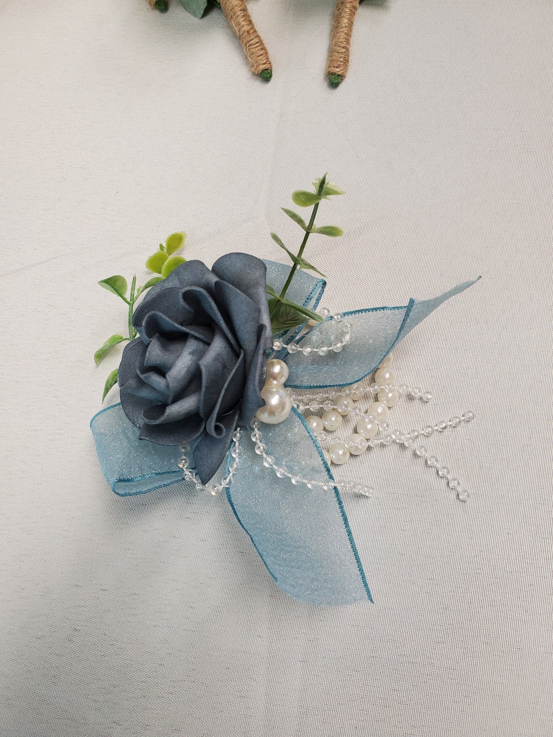 Corsage (Qty 1)