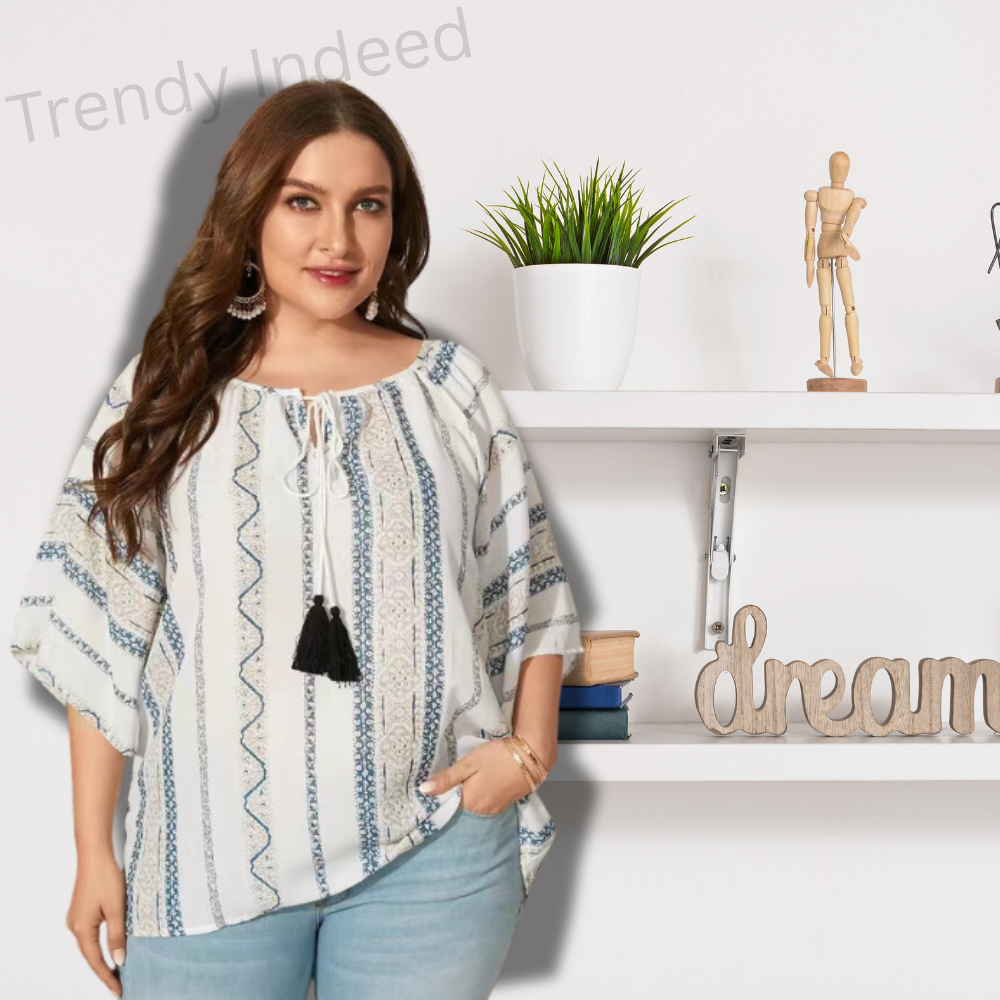 Vintage-inspired Cotton & Linen Loose Fit Top for Curvy Women