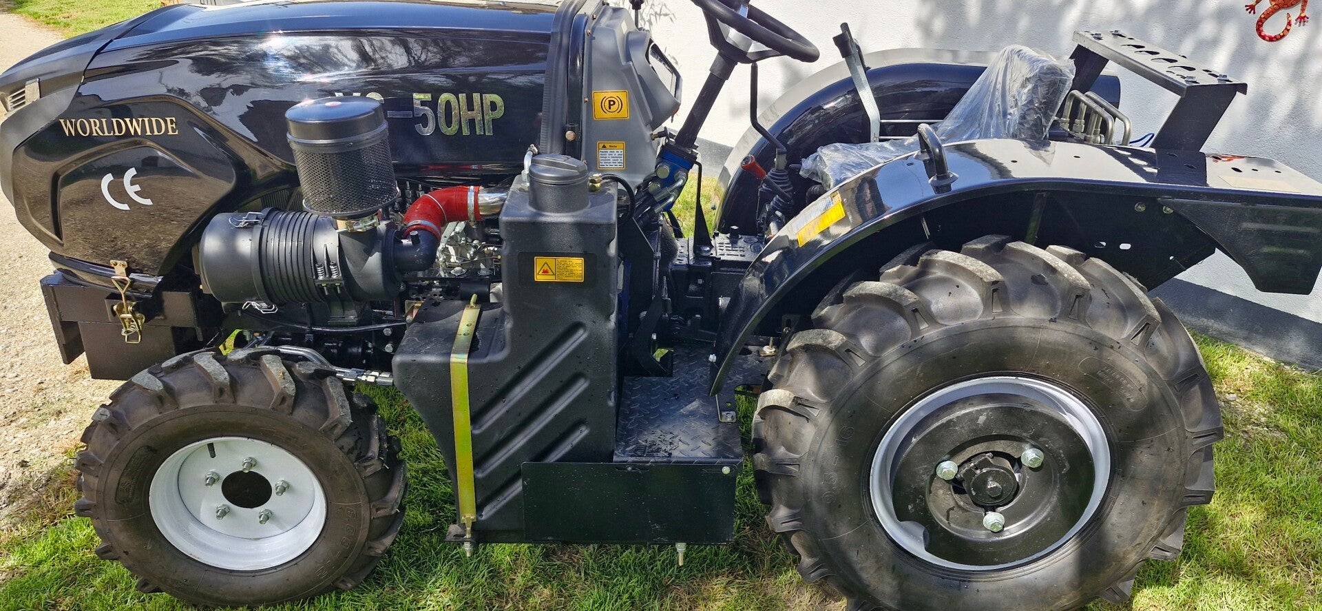 Tracteur 4x4 / 50HP