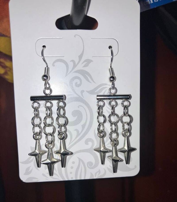 ‘Shooting Starz’ earrings
