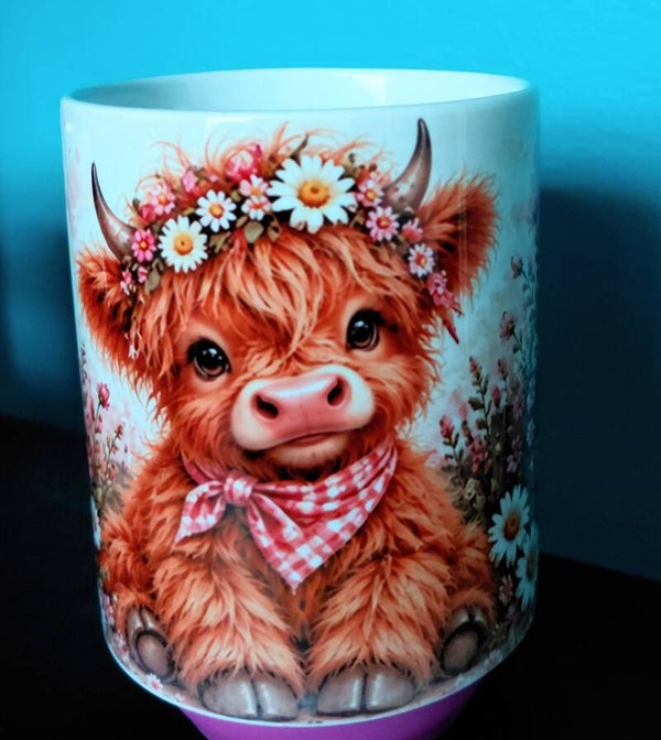Highland cow mok flowerstring . Pink and Brown .