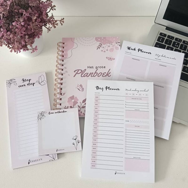 Pretty In Pink - Complete Set
