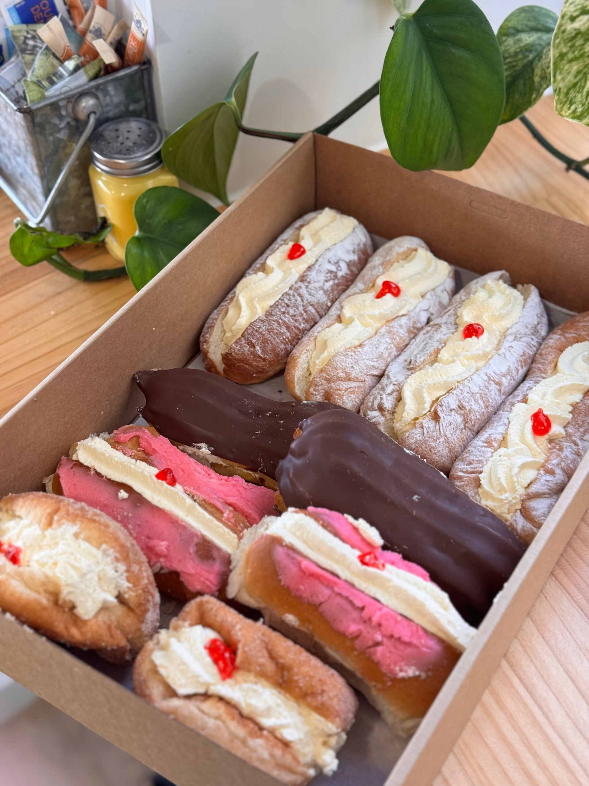 Fresh Cream Mixed Box