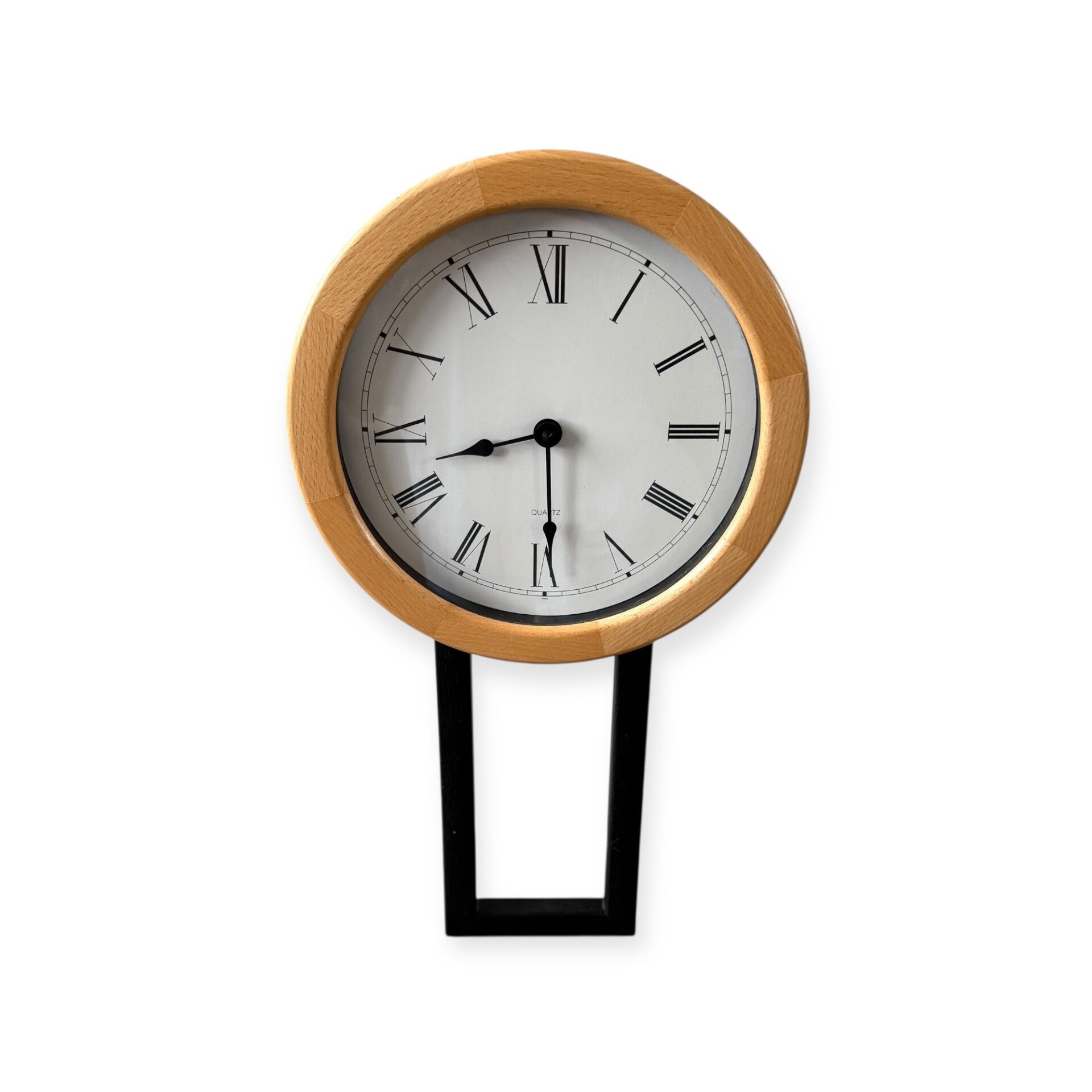 Staande klok met houten rand – Romeinse cijfers – modern klassiek