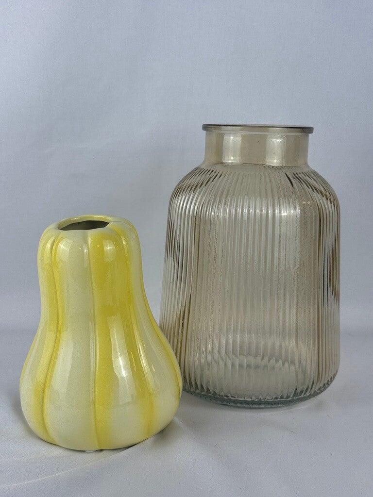 Vintage vazen set – glas & keramiek (2 stuks)