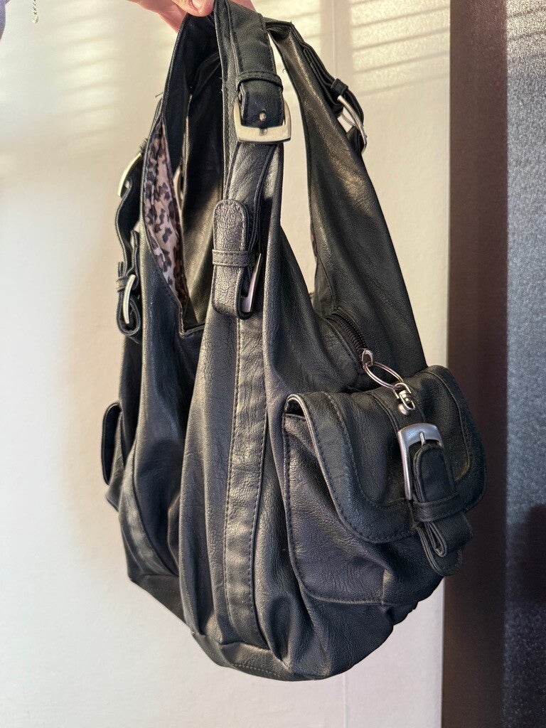 Vintage zwarte leren schoudertas – panterprint voering