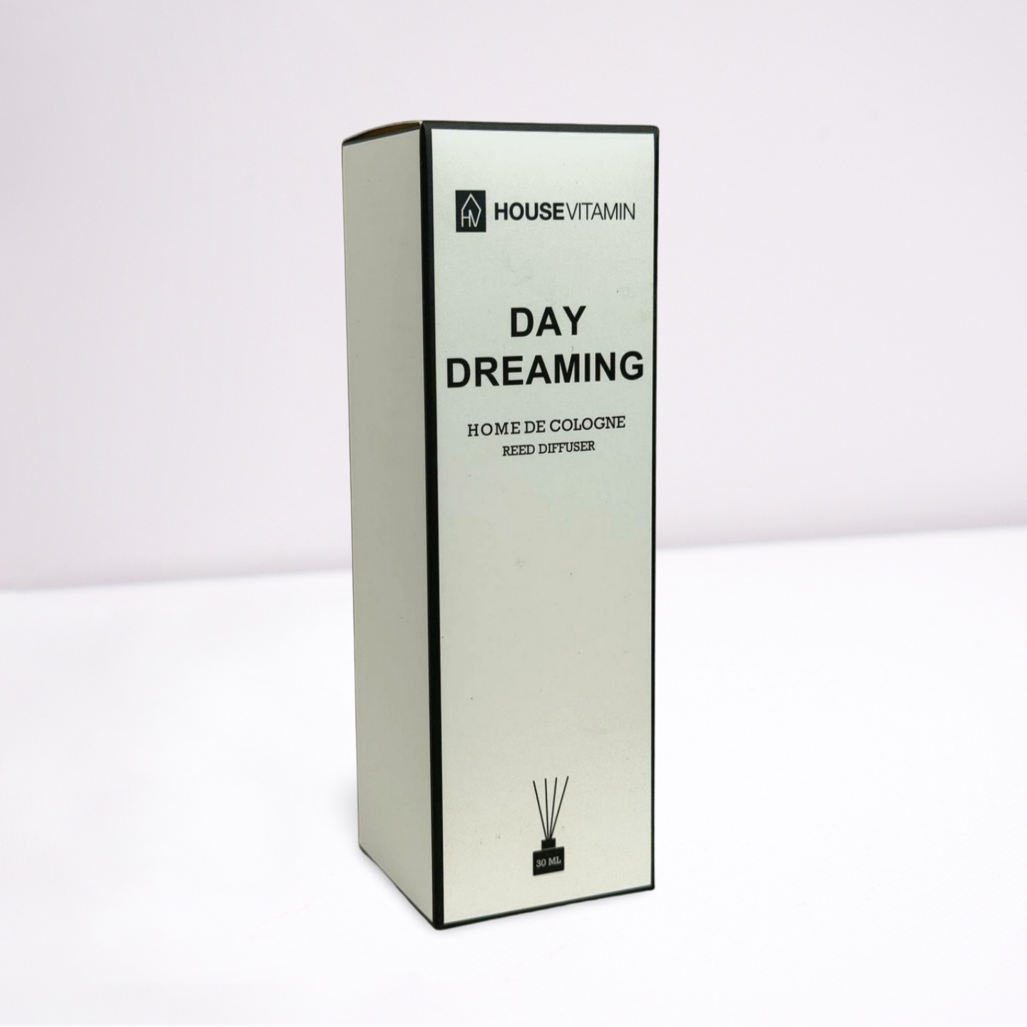 Vintage Housevitamin “Day Dreaming” Reed Diffuser –