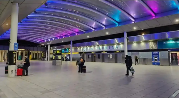Gatwick Airport South Terminal – Book fixed-price taxi transfers from Godalming with Prime Taxis