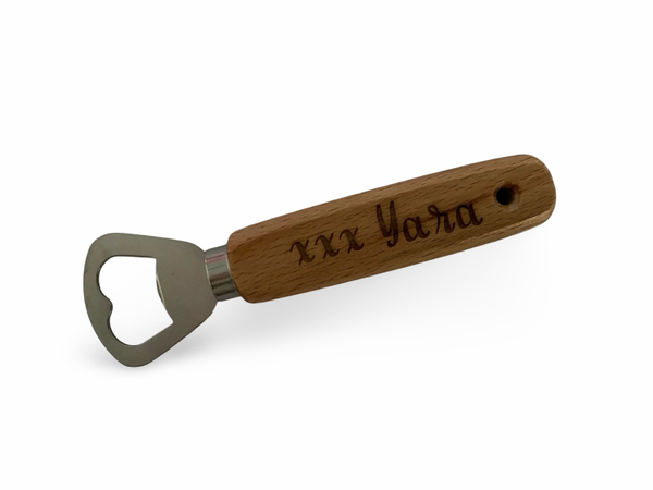 Houten opener met tekst of logo