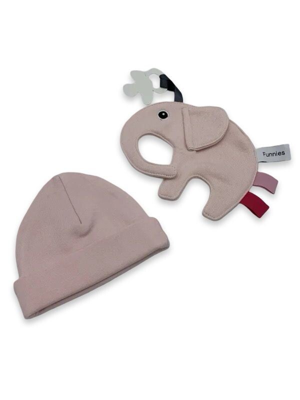 Olifantje met bijpassend mutsje blush