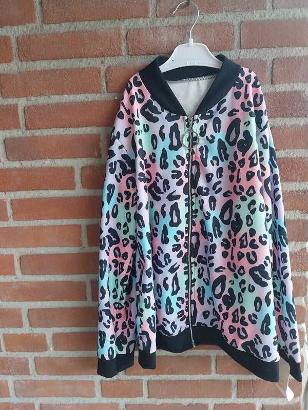 Hippe Panterprint zomerjas Regenboog Kleuren maat 158-164