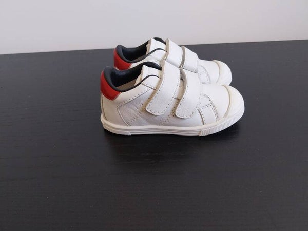 Sneaker Pinocchio wit/rood met klittenband maat 21