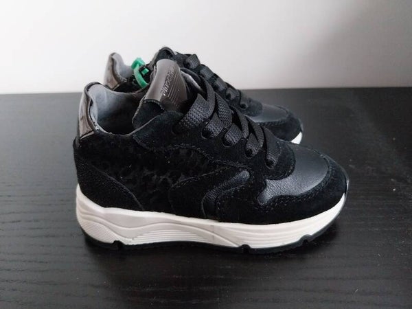 Sneaker Pinocchio laag panterprint zwart maat 20