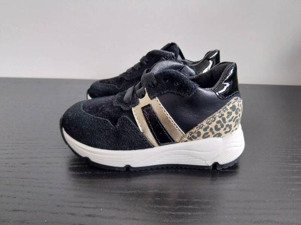 Sneaker Pinocchio zwart panterprint Maat 20