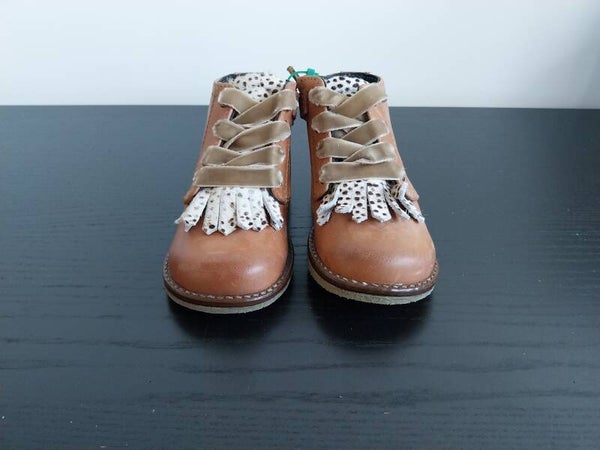Veterschoen Pinocchio cognac met franjes en panterprint Maat 20 NIEUW