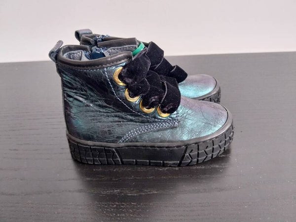 Bootie Pinocchio metallic blauw maat 20