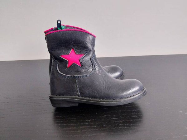 Enkellaarsje Pinocchio donkerblauw met roze ster maat 20