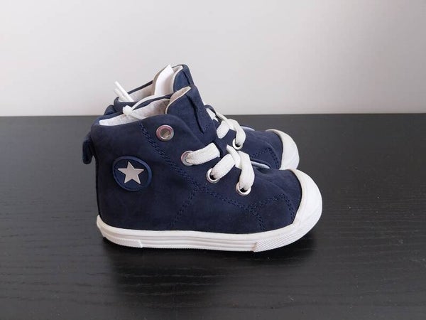 Sneaker Pinocchio donkerblauw/wit hoog model maat 21 NIEUW