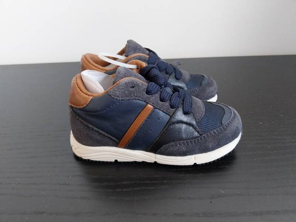 Sneaker/Runner donkerblauw/bruin maat 21