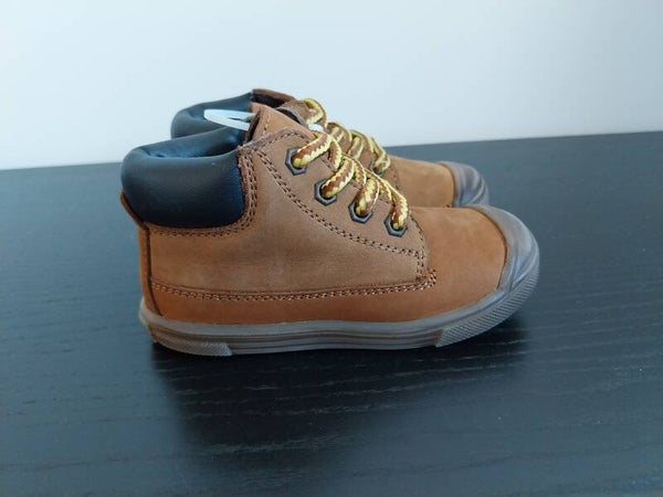 Schoenen Pinocchio cognac maat 21 NIEUW