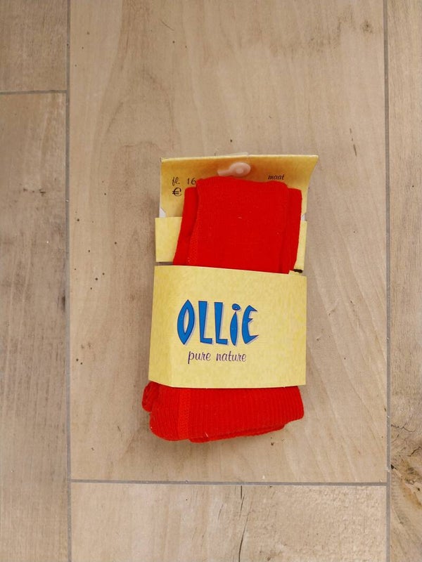 Ollie´s maillot helder rood naadloos maat 92-98 NIEUW