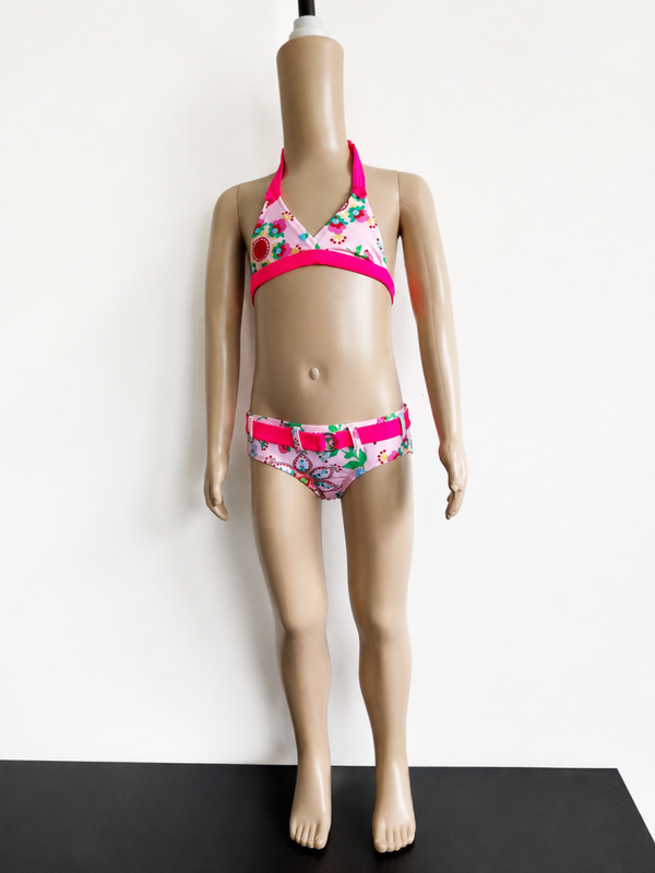 Bikini Far Out Roze met bloemetjes en short maat 92-98 NIEUW