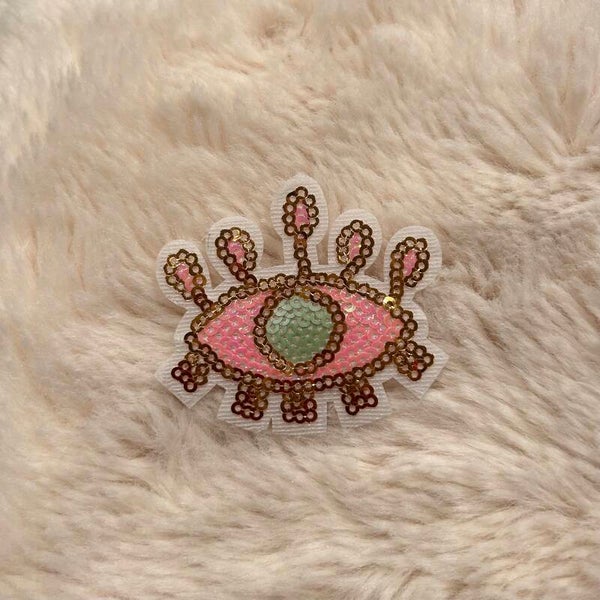 EYE