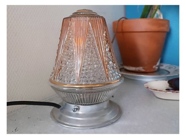 Lampe globe en verre art déco , rose et or , baladeuse vintage