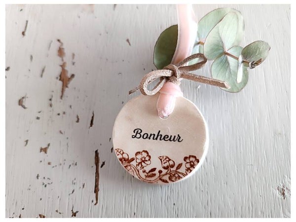 Médaillon personnalisé Bonheur , faïence Onnaing terre de fer