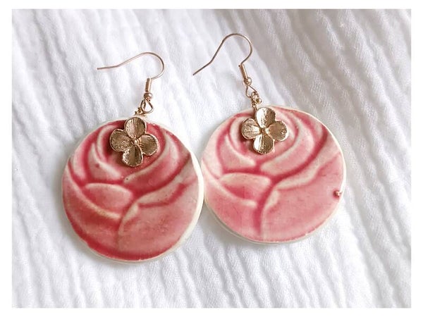 Boucles d'oreilles Paloma , barbotine rose faïence Onnaing, fin XIXÈME siècle