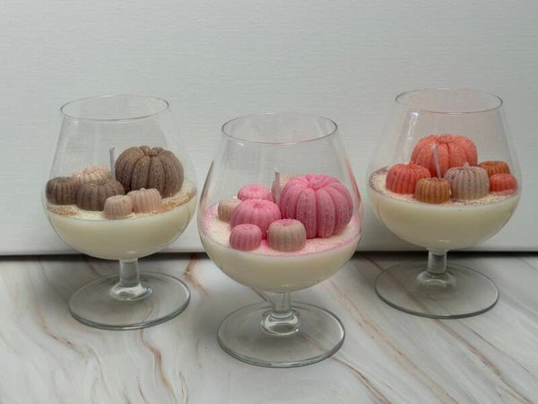Herfst arrangement in cognac glas