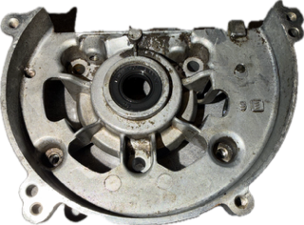 Carter moteur coté rotor Occasion origine ECHO SRM 2306 ES - SRM-235ES - Référence 100204-52132 / 100204 52132 / 10020452132