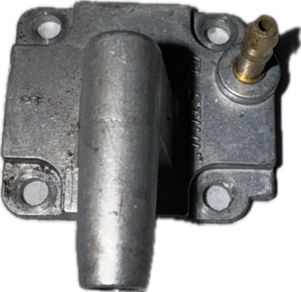 Couvercle de Diaphragme occasion origine ZAMA - C1Q-S154B  Le carburateur se monte sur FS400 - FS450 - FS480  Référence C1Q-S154B