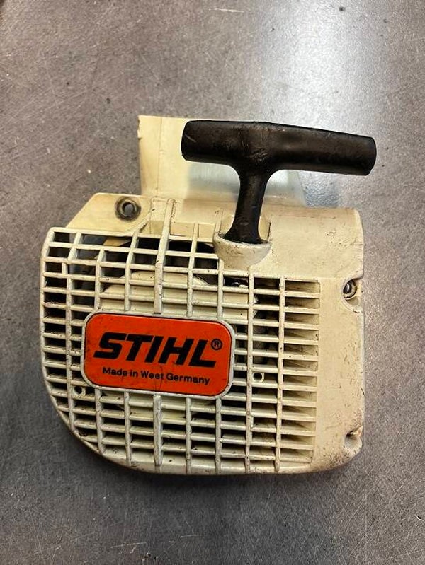 Carter de ventilateur avec lanceur occasion origine STIHL 021 - 023 - 025 -  MS210 - MS230 - MS250 - Référence  1123-080 2104 / 1123-080-2104 / 1123 080 2104 / 11230802104