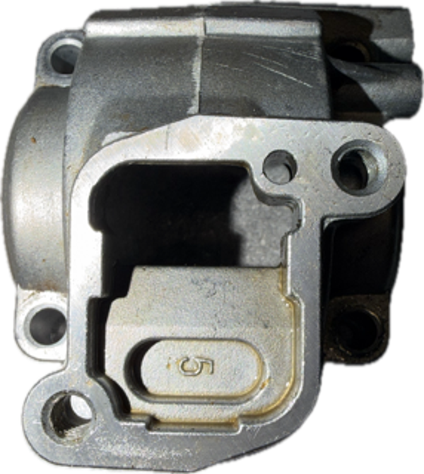 Carter inferieur occasion origine ECHO CS 303 T - Référence P021-038330 / P021 038330 / P021038330
