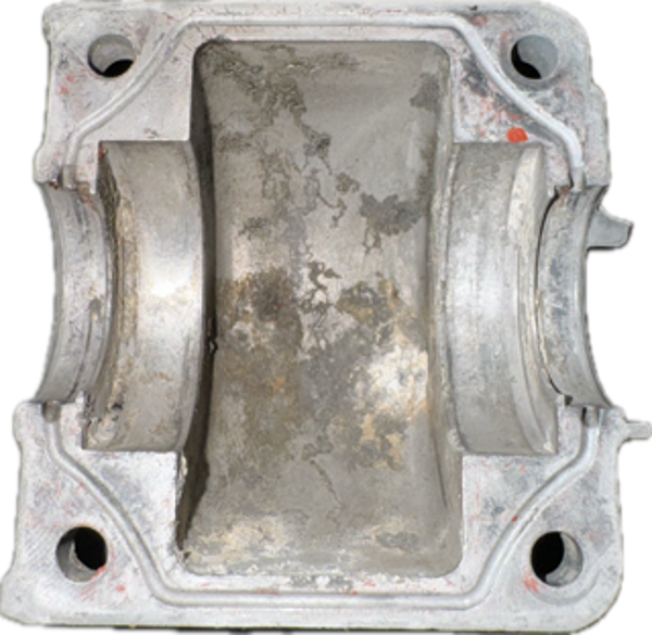 Carter inferieur occasion origine STIHL - MS250 - Référence 1123-021 2500 / 1123021 2500 / 1123-021-2500 / 11230212500