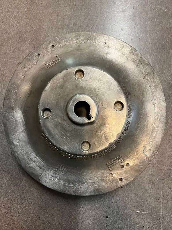 VOLANT MOTEUR TONDEUSE HONDA IZY D'OCCASION - Référence 31110-Z8B-901 / 31110Z8B901