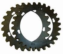 Jeu de 2 lames pour système de coupe à lames contre-rotatives avec lames supérieure 18 dents et lame inférieure 15 dents. Référence SK-1815NW