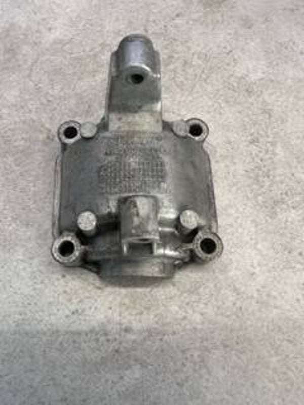 Carter inférieur occasion origine STIHL - HS45 - Référence 4140-021 2500 / 4140 021 2500 / 4140-021-2500 / 41400212500