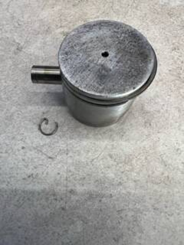 Piston Ø 34 mm occasion origine - STIHL - HS45 - Référence 4140-030 2004 / 4140 030 2004 / 4140-030-2004 / 41400302004