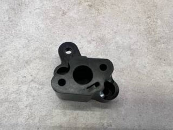 Bride intermédiaire occasion origine - STIHL - HS45 -  Référence  4140-121 1605 / 4140 121 1605 / 4140-121-1605 / 41401211605