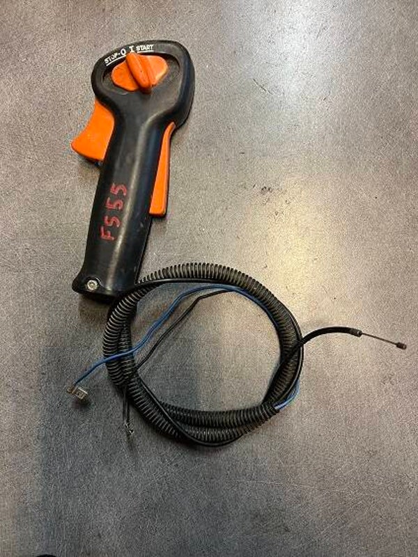 Poignée + Câble de commande des gaz occasion origine STIHL - FS55 - Référence 4140-790 0300 / 4140 790 0300 / 4140-790-0300 / 41407900300