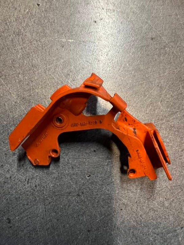 CRAMPON FS560C OCCASION ORIGINE STIHL Référence 4148-352 8200 / 4148 352 8200 / 4148-352-8200 / 41483528200