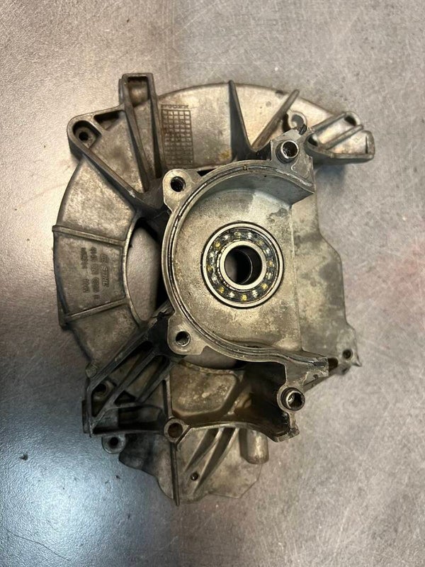 Demi carter de vilebrequin côté ventilateur Occasion STIHL FS560C Référence 4148-021 0760 / 4148 021 076 / 4148-021-0760 / 41480210760