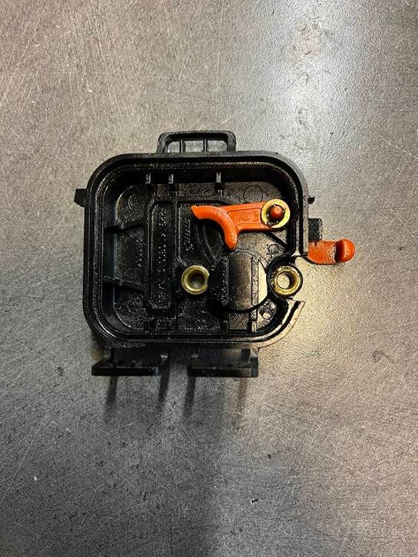 Carter de filtre - SH85 - BG55 - BG85 ORIGINE STIHL D'OCCASION - Référence 4229-140 2801 / 4229 140 2801 / 4229-140-2801 / 42291402801