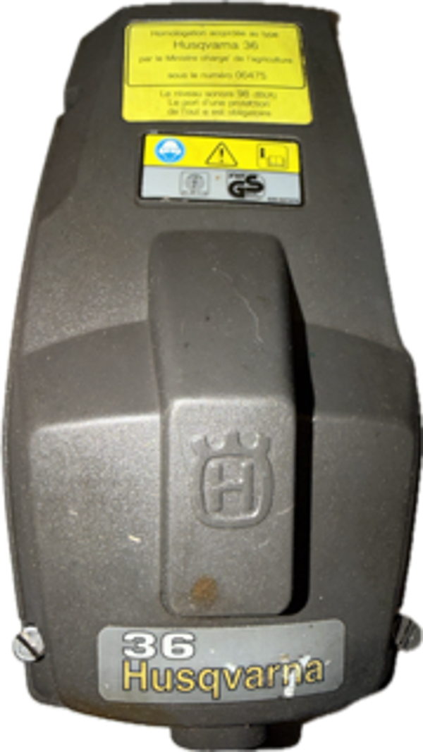 Capot moteur occasion origine HUSQVARNA 36 - Référence 530 03 63-65 / 530 03 63 65