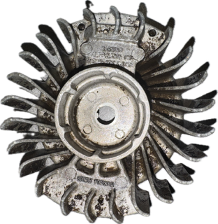 Rotor occasion origine STIHL 039  Référence 1127-400 1200 / 1127 400 1200 / 1127-400-1200 / 11274001200