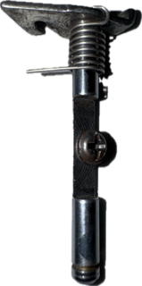 Axe de papillon avec levier occasion origine Walbro - WTE1 / WTE-1 - Référence 1121-120 7105